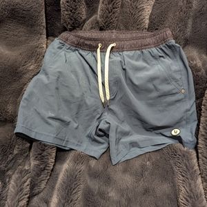 Vuori Kore Shorts (lined 5") men's medium